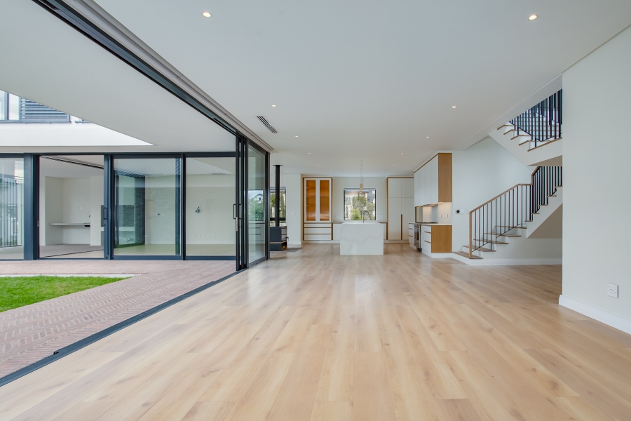 To Let 4 Bedroom Property for Rent in Val De Vie Estate Western Cape